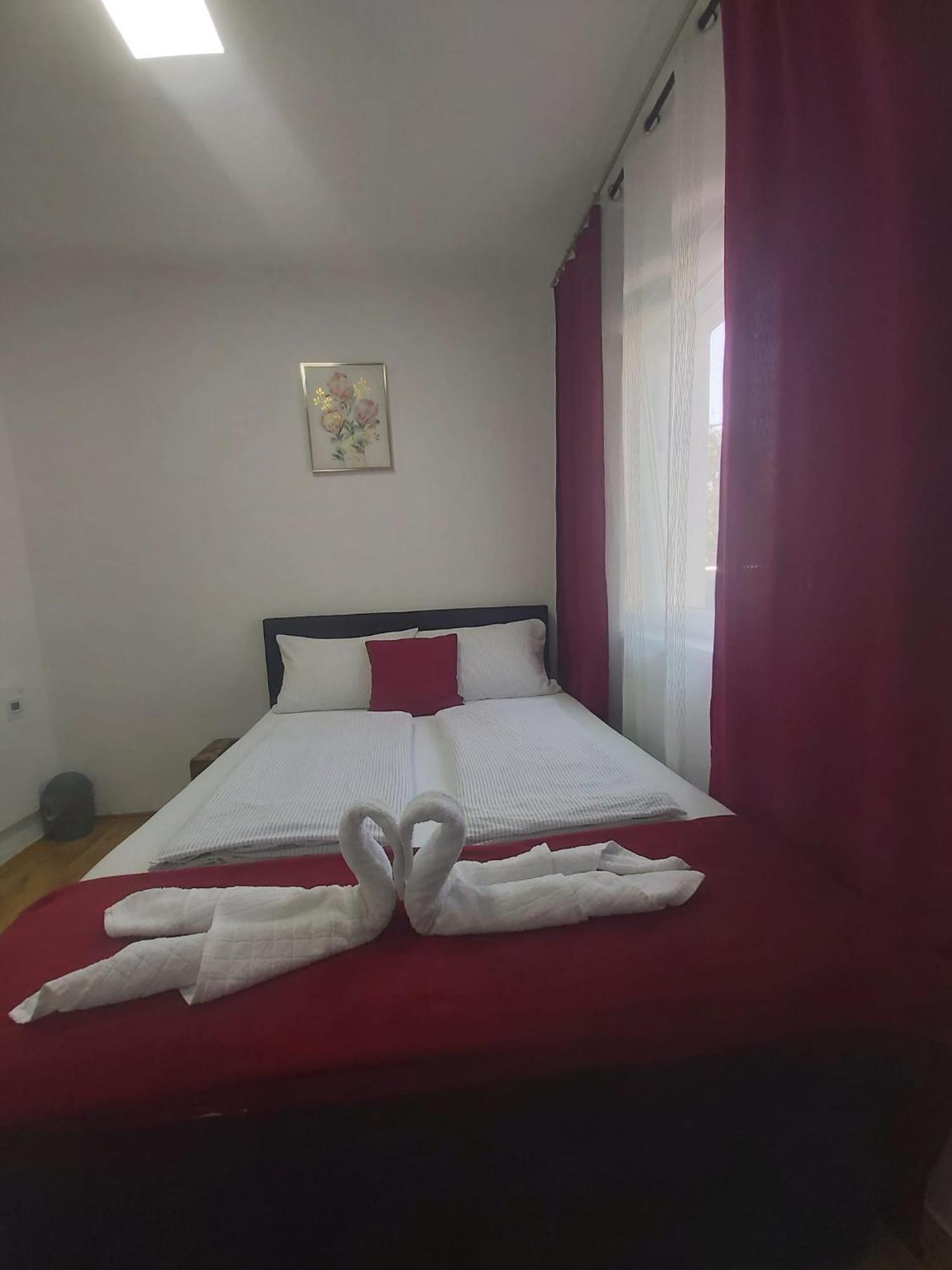 Panda Rooms Maribor Kültér fotó