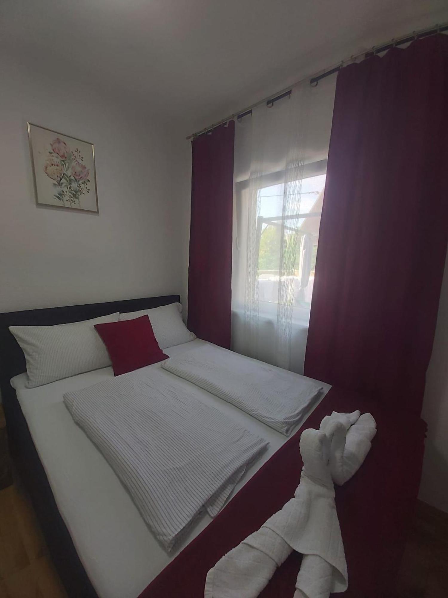 Panda Rooms Maribor Kültér fotó