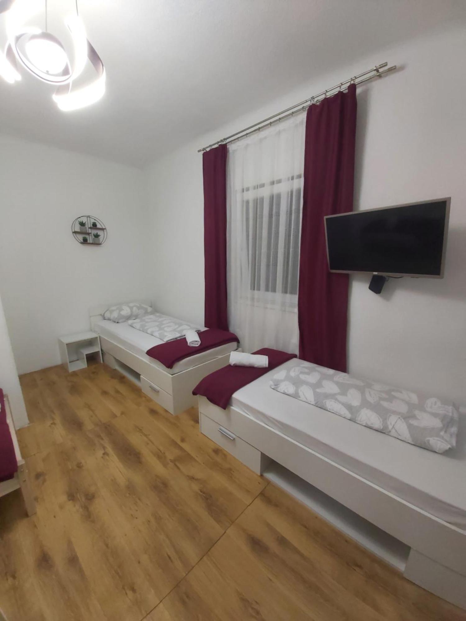 Panda Rooms Maribor Kültér fotó