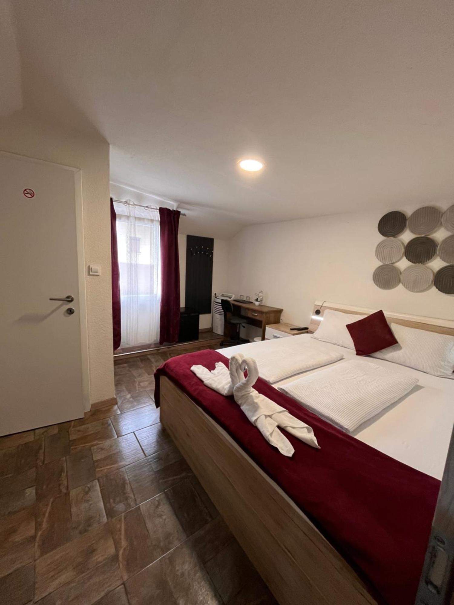 Panda Rooms Maribor Kültér fotó
